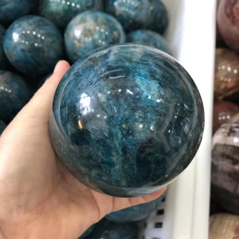 Natural Blue Apatite Ball Sphere Quartz Crystal Mineral Healing for Home Decoration Gift