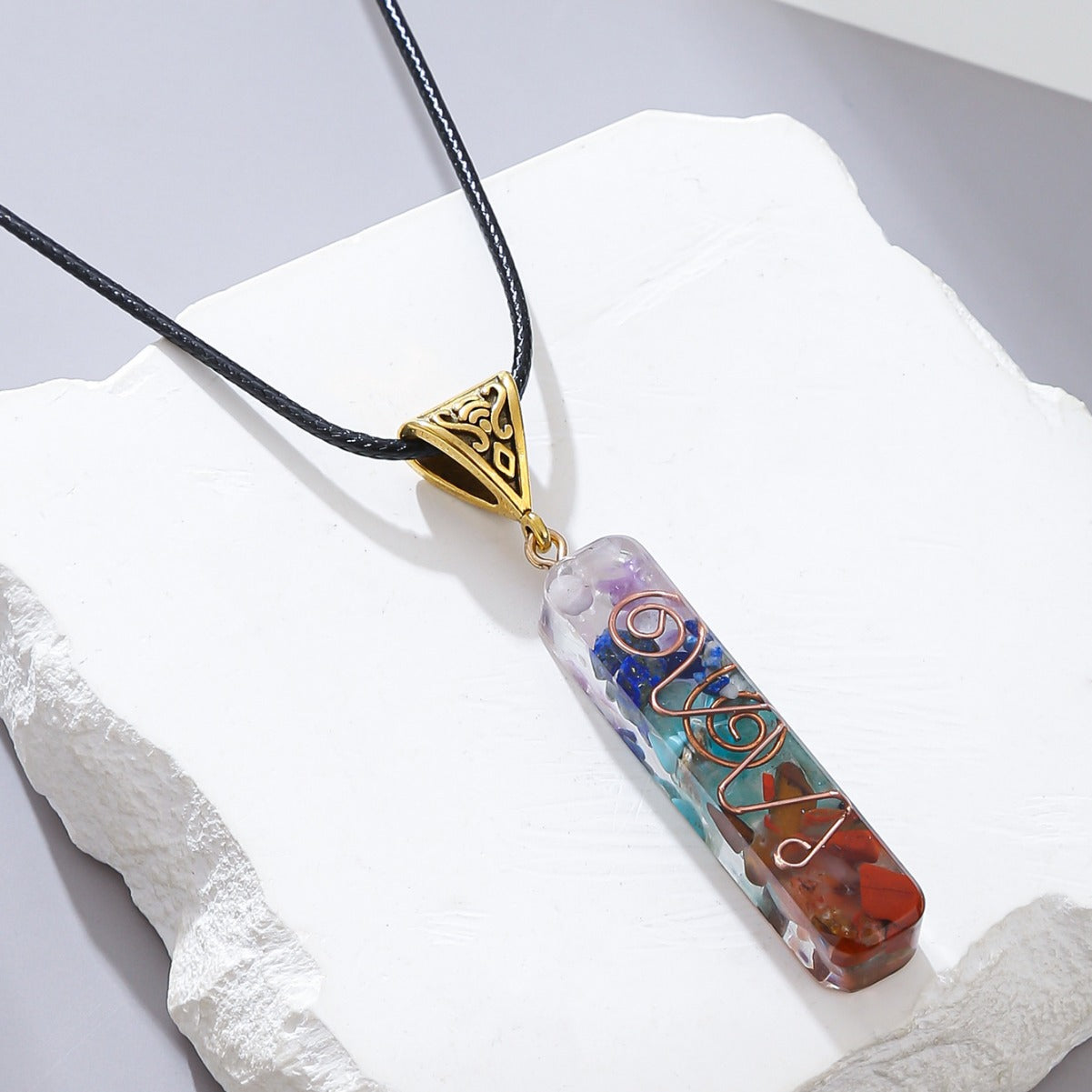 Retro Reiki Healing Energy Crystal Pendant Natural Stone for Yoga Meditation Spiritual 7 Chakra Jewelry Necklace Amulet