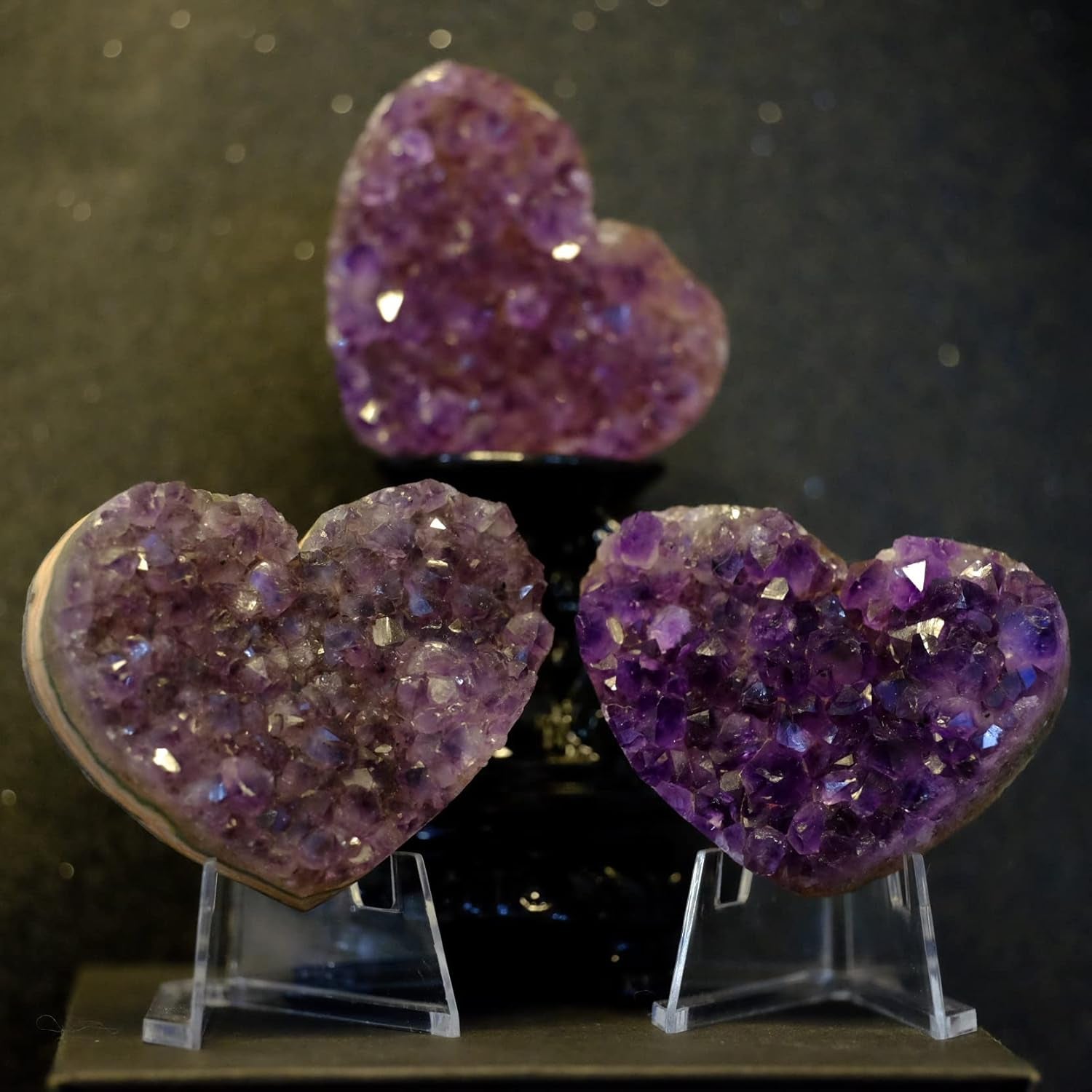 Natural Amethyst Healing Stones Heart-Shaped Crystal Rocks for Meditation and Chakra Healing Amethyst Crystal Heart Rocks for Crystal Lovers and Healing Enthusiasts (2.3Inch)