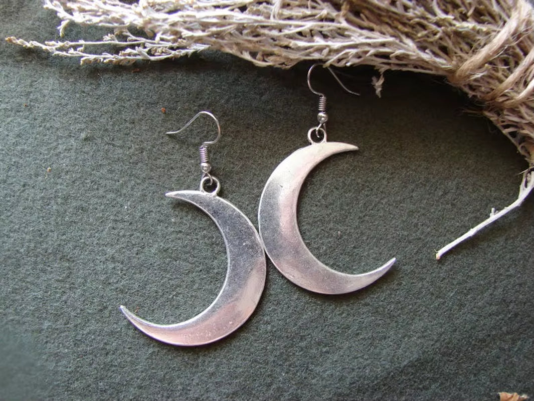Big Crescent Moon Necklace for Women, Pagan Witch Style Amulet, Wiccan Pendant, Lunar Witchcraft, Magic Jewelry Gift, 2024, Moon